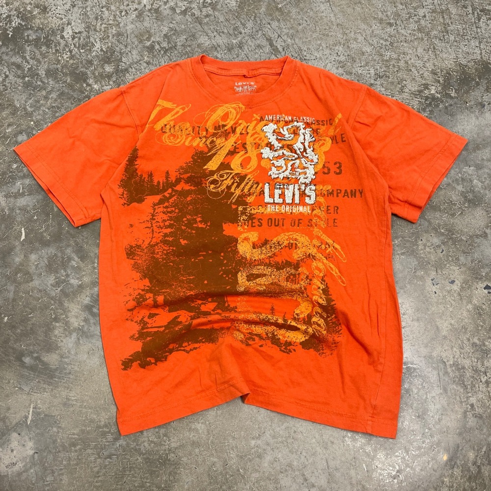 Levis Mens Graphic T-Shirt Orange Lion Crest Forest Print Size Medium 12/14